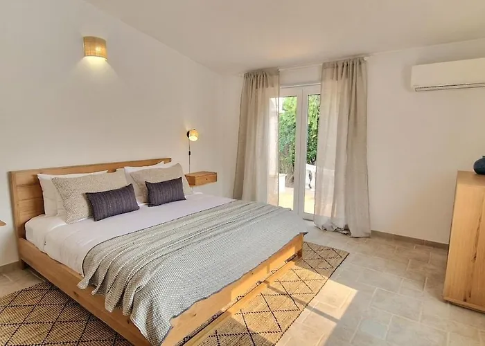 Villa Casa Contente 3-bedroom With Pool