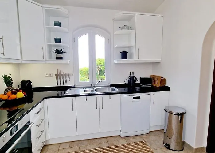Vila Casa Contente 3-bedroom With Pool *