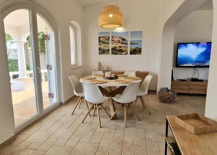 Casa Contente 3-bedroom With Pool Vila Luz